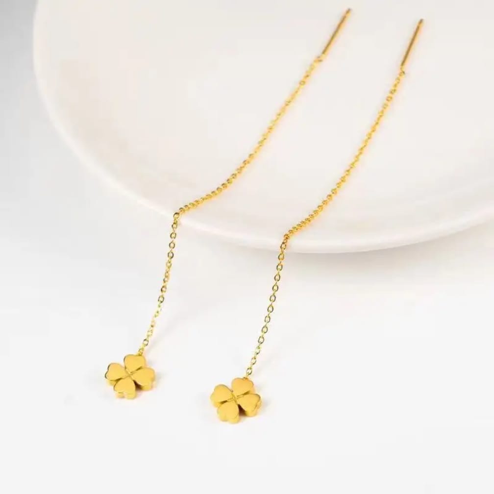Four-Leaf Clover Long Chain Threader Earrings – Elegant Gold-Tone Tassel Drop Earrings